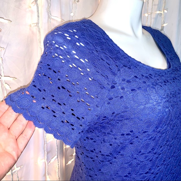 🆕 RONNI NICOLE ⭐️ Feminine Lace Spring Dress - Picture 3 of 10